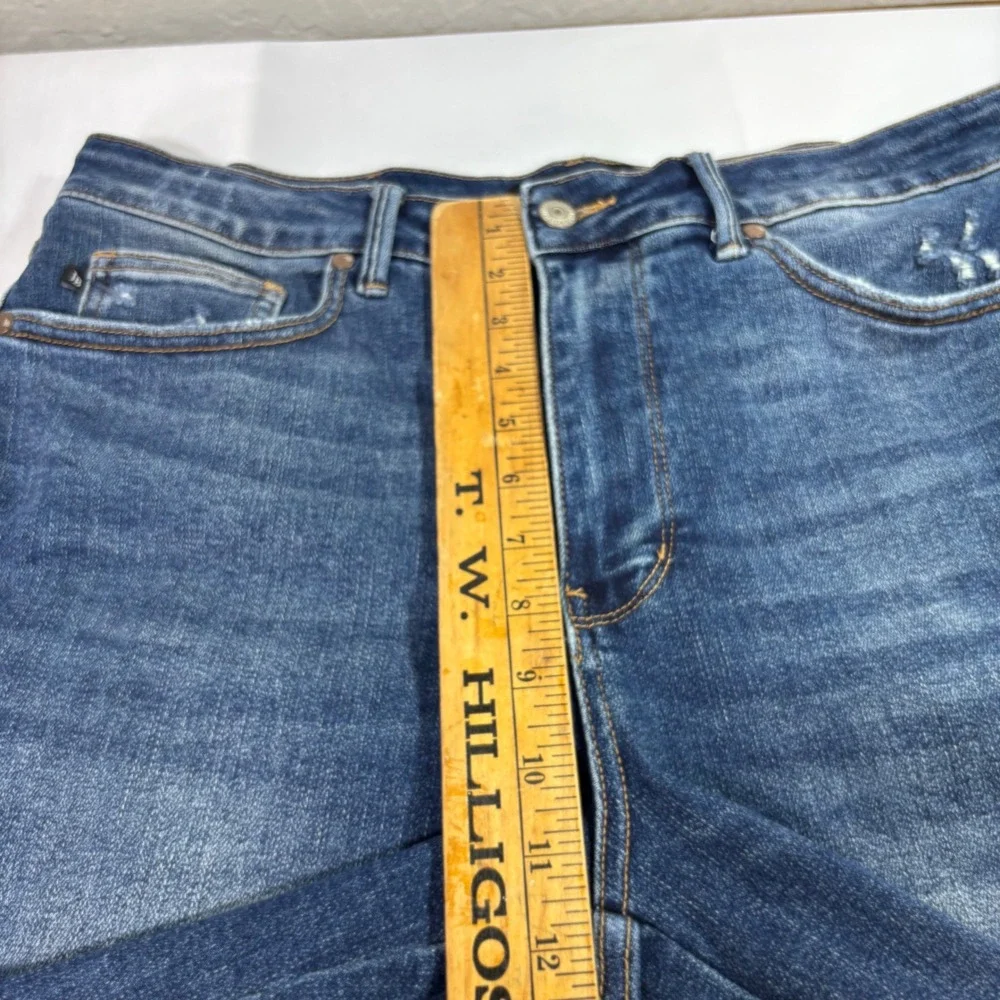 Judy Blue 1XL High Waist Tummy Control Long Shorts Dark Wash Stretch Denim Plus